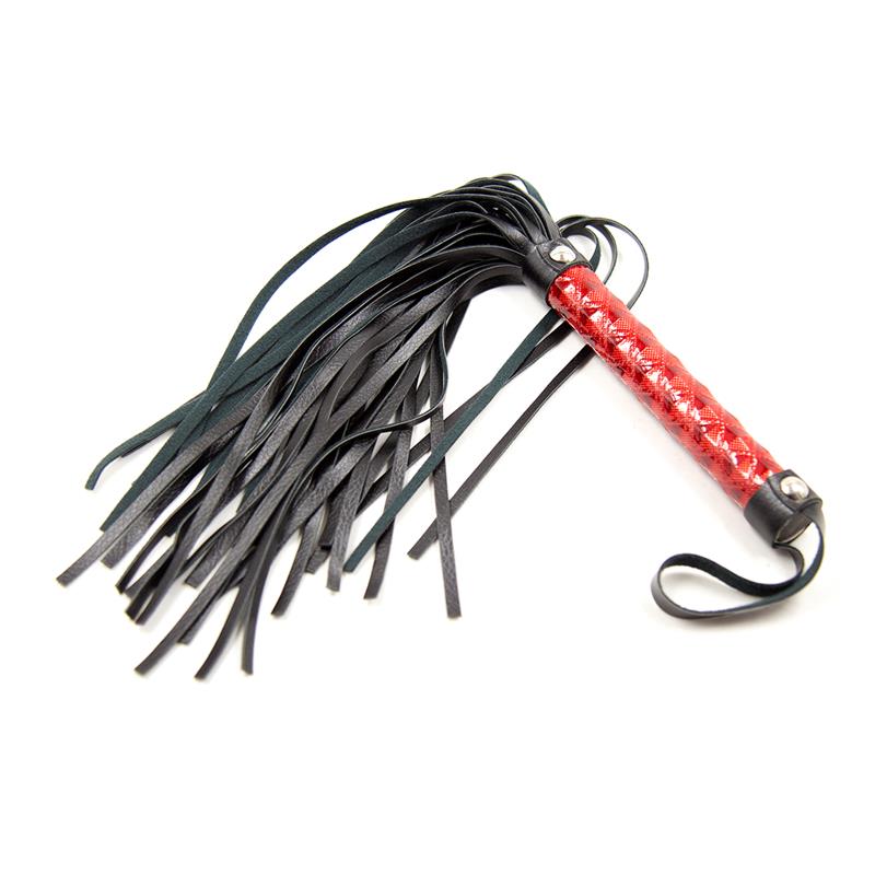 LATETOBED BDSM LINE - FLOGGER DIAMOND PATTERN AND METAL HARDWARE 39 CM RED