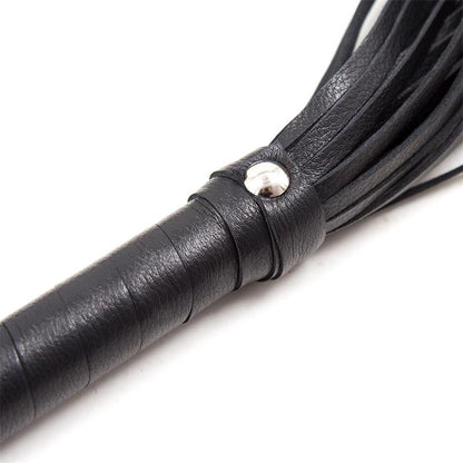 LATETOBED BDSM LINE - FLOGGER METAL HARDWARE 69 CM BLACK