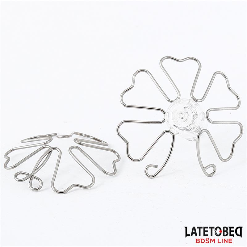LATETOBED BDSM LINE - FLOWER-SHAPED NIPPLE ACCESSORY