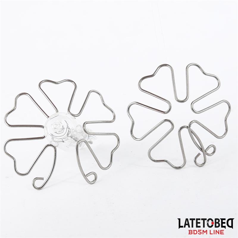 LATETOBED BDSM LINE - FLOWER-SHAPED NIPPLE ACCESSORY