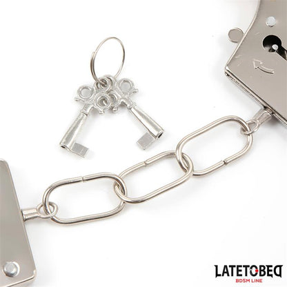 LATETOBED BDSM LINE - FURRY METAL CUFF BLACK