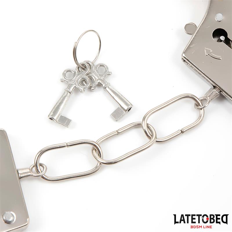 LATETOBED BDSM LINE - FURRY METAL CUFF RED
