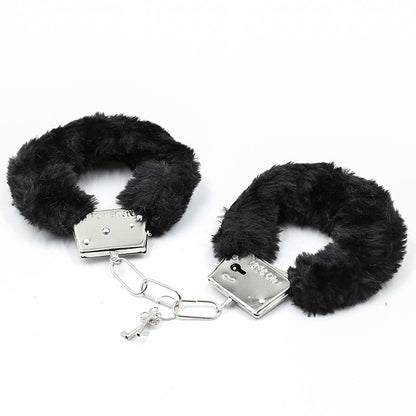 INTOYOU BDSM LINE - FURRY METAL HANDCUFFS BLACK