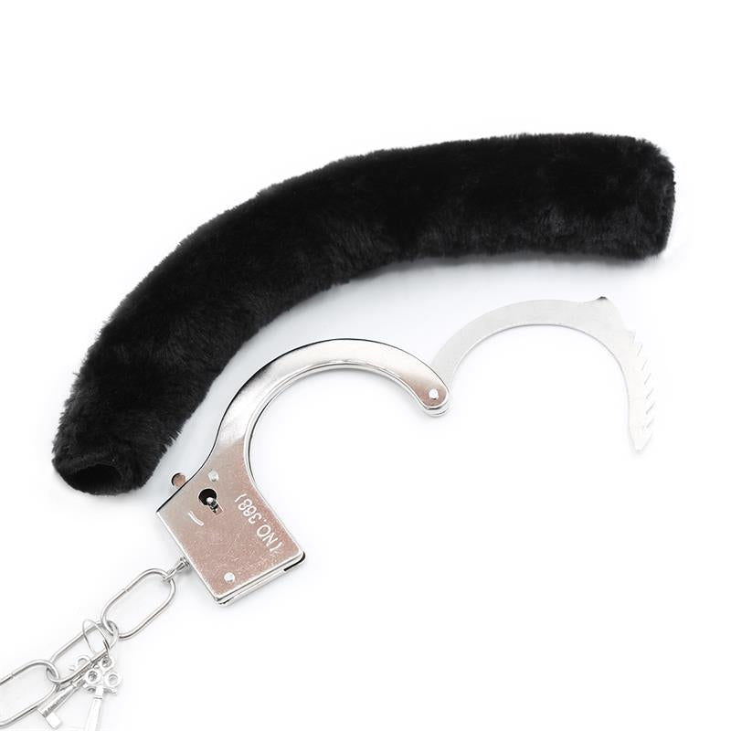 INTOYOU BDSM LINE - FURRY METAL HANDCUFFS BLACK