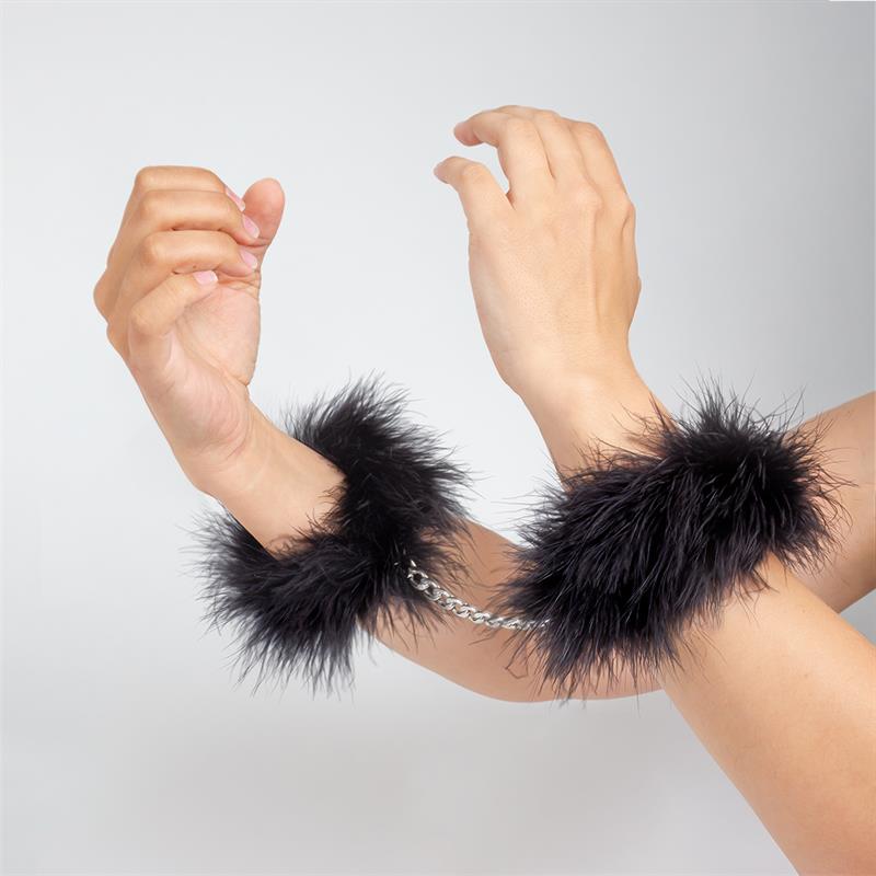SECRET PLAY - HANDCUFFS WITH MARABOU BLACK