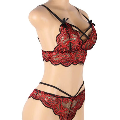 SUBBLIME - SET TWO PIECES SET LACE TOP AND PANTIES