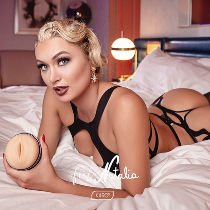 KIIROO – FEEL NATALIA STARR – STARS COLLECTION STROKERS 