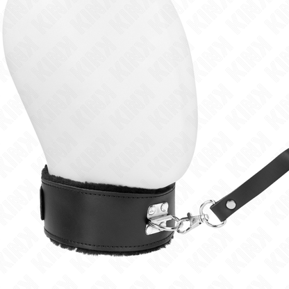 KINK - COLLAR CON CORREA DE 116 CM CON TIRA DE CUERO NEGRO AJUSTABLE DE 40-48 CM X 6 CM
