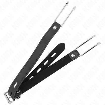 KINK - BÂILLON CROCHET MÉTAL 11,5 CM AVEC SANGLE SIMILI-CUIR AJUSTABLE 39-58 CM X 2 CM