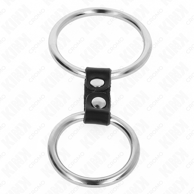 KINK - ANILLO PENEANO DOBLE DE METAL DE 3,7 CM A 5 CM CONECTADO POR CORREA DE CUERO MODELO 2
