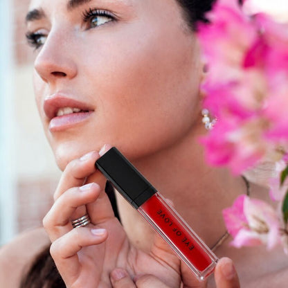 EYE OF LOVE - MATCHMAKER CRIMSON KISS RED LIP GLOSS VOLUMIZING EFFECT WITH PHEROMONES 8.5 ML
