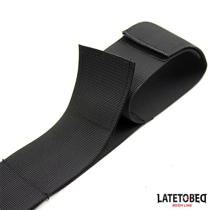 LATETOBED BDSM LINE - LEG SPREADER
