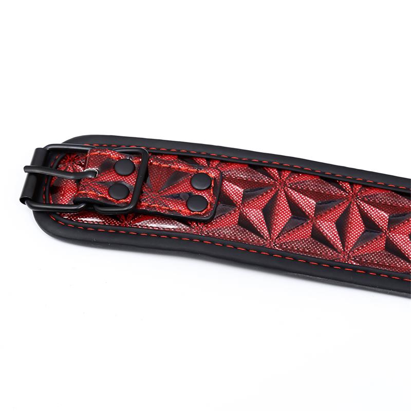 DIAMOND LINE - LLAR WITH NIPPLE CLAMPS DIAMOND VEGAN LEATHER