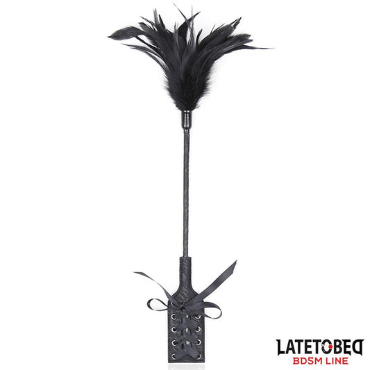 LATETOBED BDSM LINE - MULTI FEATHERS TICKLER AND LACE RIBBON PADDLE COMB