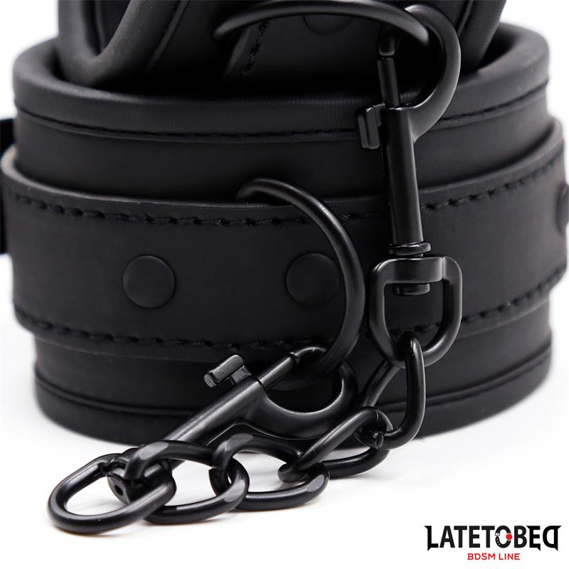 LATETOBED BDSM LINE - NEOPRENE HANDCUFFS BLACK
