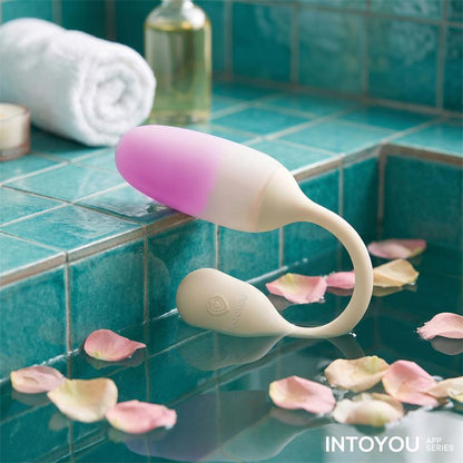 INTOYOU APP SERIES - NEXEGG VIBRATING EGG DOUBLE SILICONE LAYER APP BEIGE/PINK