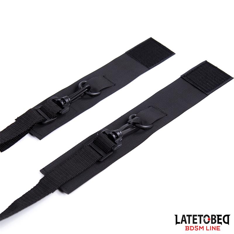 LATETOBED BDSM LINE - NYLON VELCRO BED RESTRAINTS WITH PLASTIC HOOK