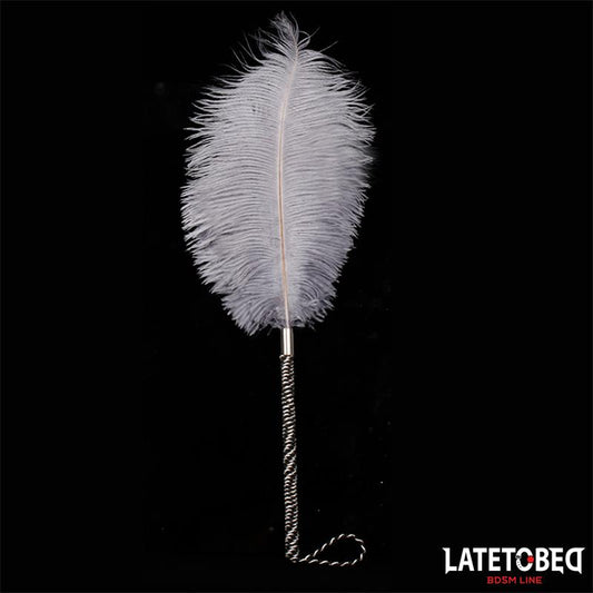 LATETOBED BDSM LINE - OSTRICH FEATHER 44 CM