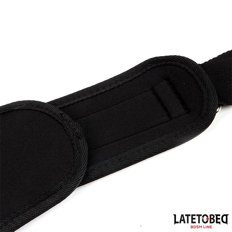 LATETOBED BDSM LINE - PAD DOOR JAM SLING