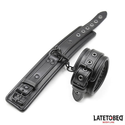 LATETOBED BDSM LINE - PADDED  HANDCUFFS ADJUSTABLE