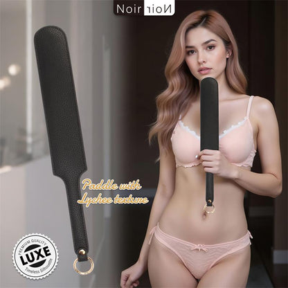 CHISA - PADDLE WITH LYCHEE TEXTURE BLACK