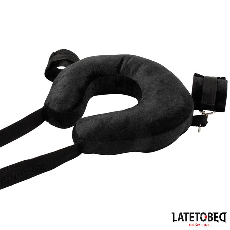 LATETOBED BDSM LINE - PILLOW RESTRAINT SET WITH CUFFS