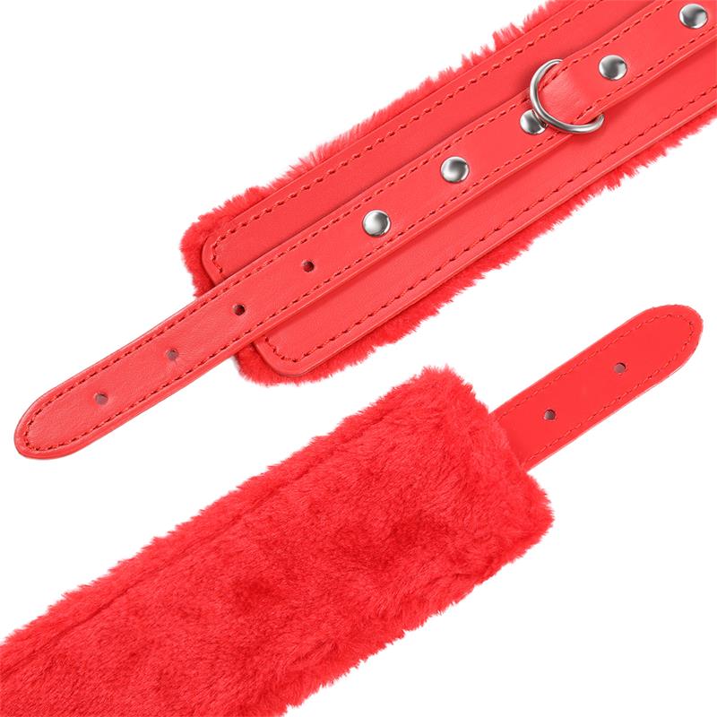 LATETOBED BDSM LINE - PREMIUM FUR ADJUSTABLE HANDCUFFS