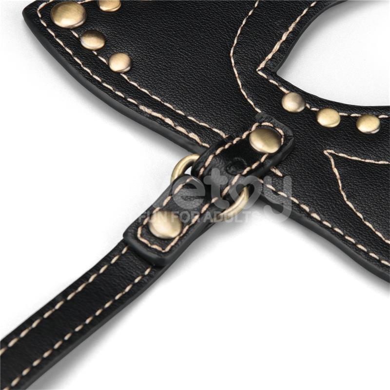LOVETOY - REBELLION REIGN CAT EYE MASK