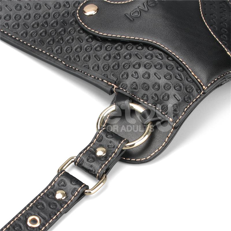 LOVETOY - REBELLION REIGN DILDO SADDLE