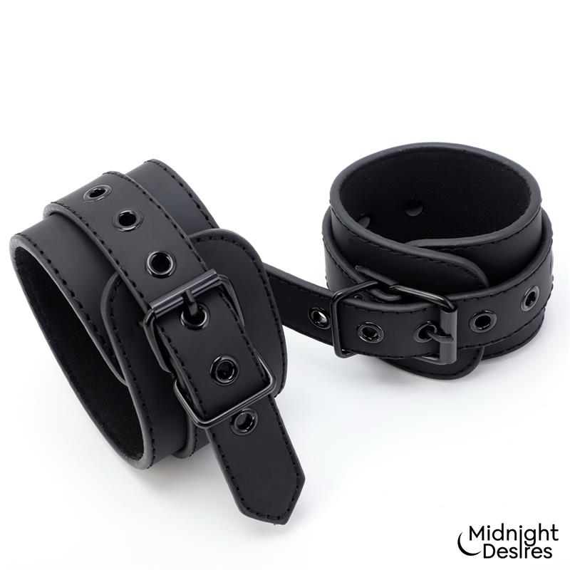 MIDNIGHT DESIRES - RIGID CROSSED BAR WITH CUFFS
