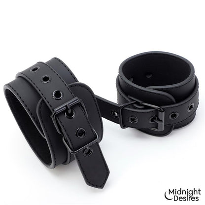 MIDNIGHT DESIRES - RIGID CROSSED BAR WITH CUFFS
