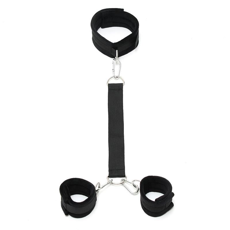 BONDAGE PLAY - SOFT COLLAR TO HANDCUFFS WITH LEASH ADJUSTABLE