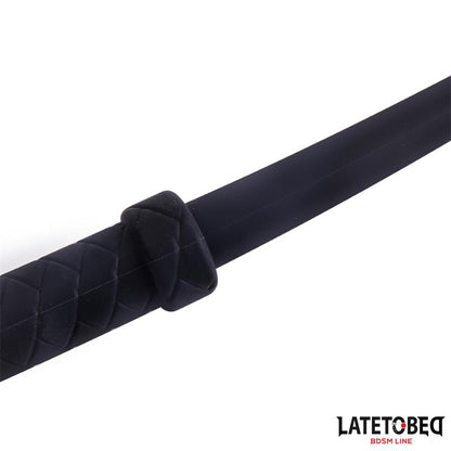 LATETOBED BDSM LINE - SILICONE WHIP 61 CM