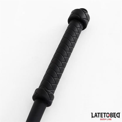 LATETOBED BDSM LINE - SILICONE WHIP BLACK 63.5CM