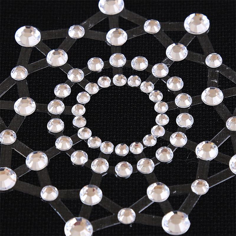 LATETOBED BDSM LINE - SNOWFLAKE NIPPLE COVERS WHITE