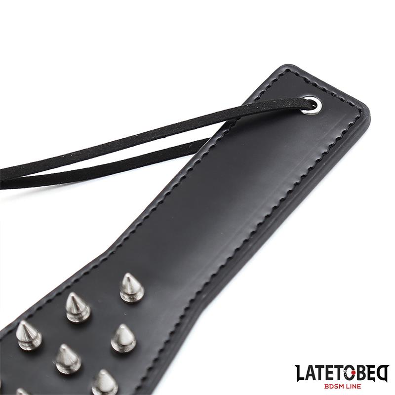 LATETOBED BDSM LINE - SPIKE PADDLE 30CM