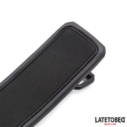 LATETOBED BDSM LINE - SPONGE LINED HANDCUFFS
