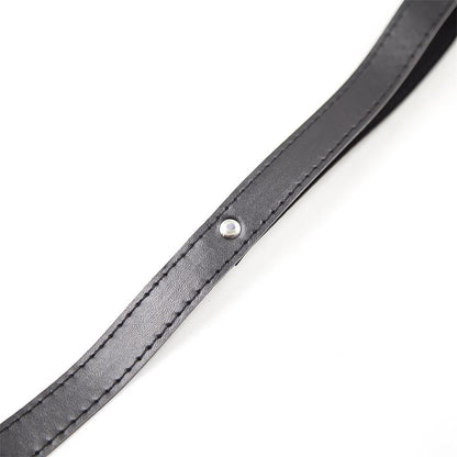 LATETOBED BDSM LINE - STRAP LEASH 116CM