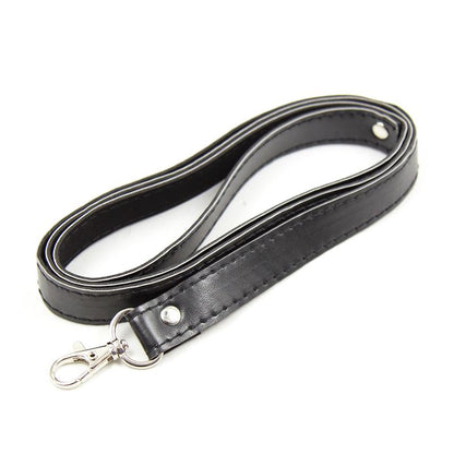 LATETOBED BDSM LINE - STRAP LEASH 116CM