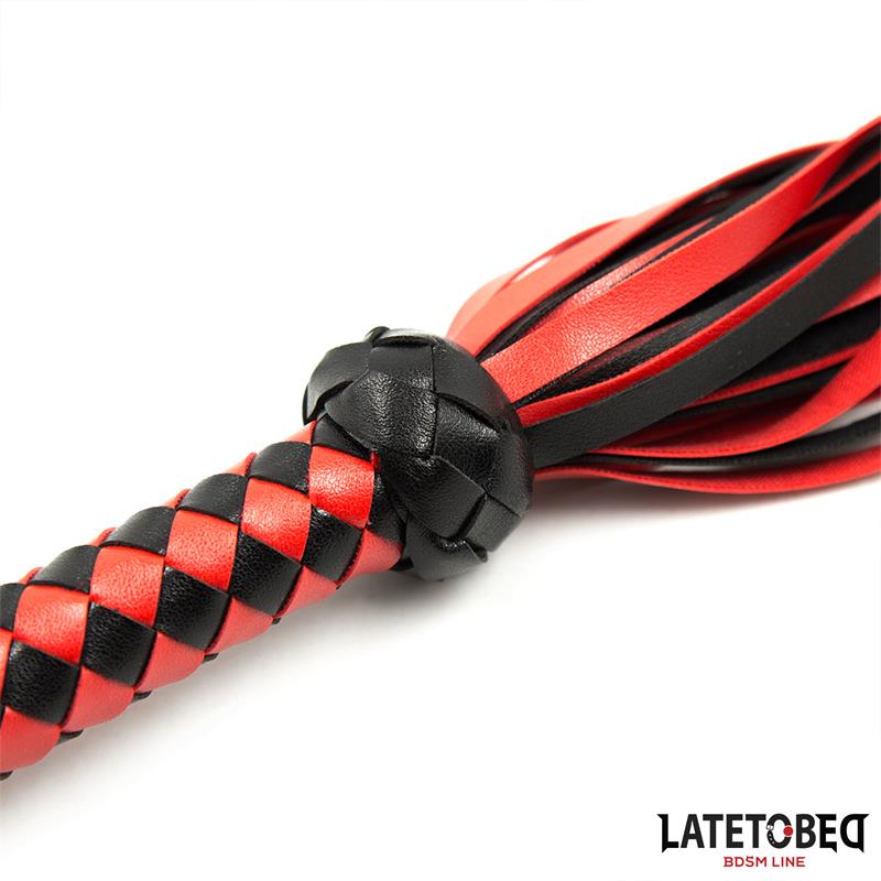 LATETOBED BDSM LINE - STRIPE BARBED FLOGGER RED AND BLACK