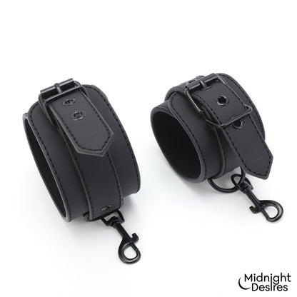 MIDNIGHT DESIRES - UNDER MATTRESS SET WITH WRIST & ANKLE CUFFS CL.24