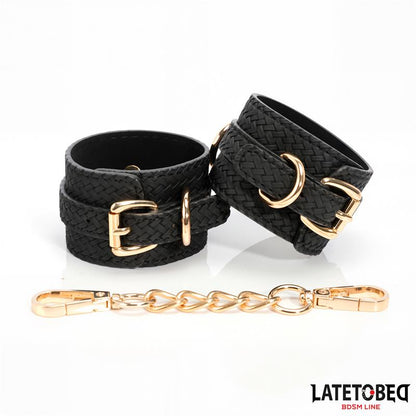 LATETOBED BDSM LINE - WEAVING PATTERNS ANKLE CUFF GOLDEN CHAIN