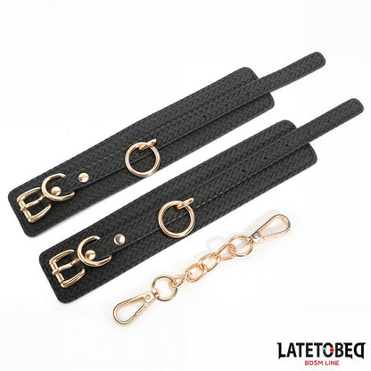 LATETOBED BDSM LINE - WEAVING PATTERNS WRIST CUFF GOLDEN CHAIN