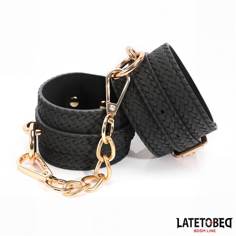LATETOBED BDSM LINE - WEAVING PATTERNS WRIST CUFF GOLDEN CHAIN
