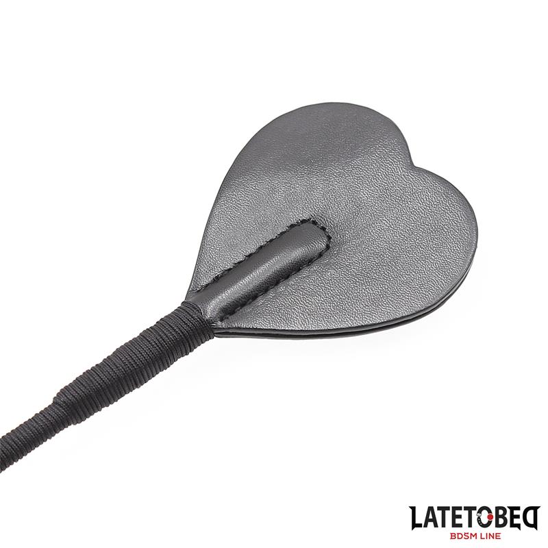 LATETOBED BDSM LINE - WHIP WITH HEART SHAPE BLACK 60CM