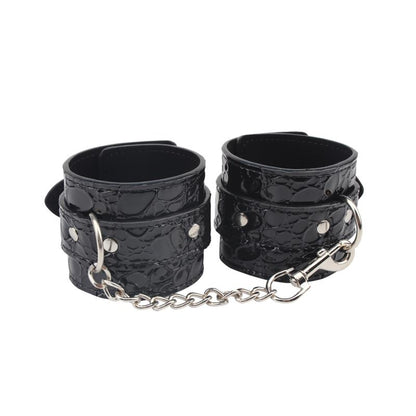CHISA - WRIST CUFFS BE GOOD BLACK